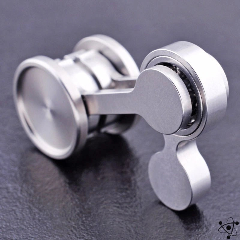Double Pendulum Spinner Science Decor